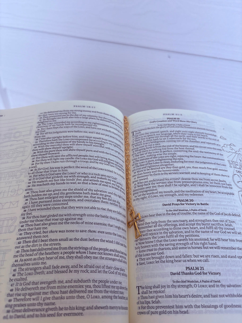 Faith Over Fear Bible Chain