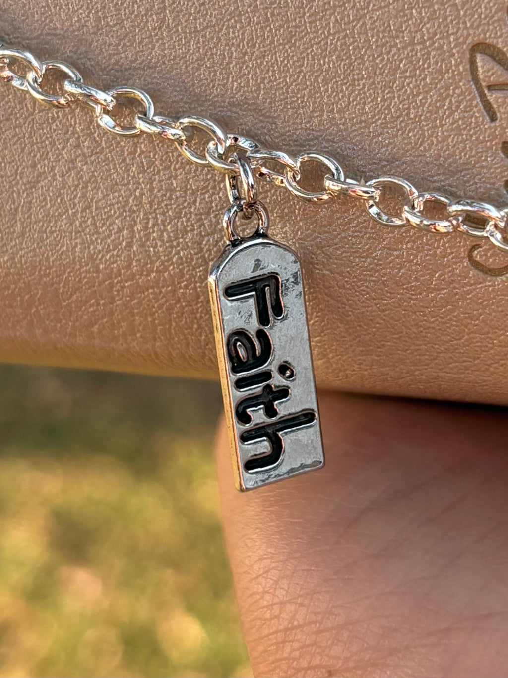 Dawn of grace chain.