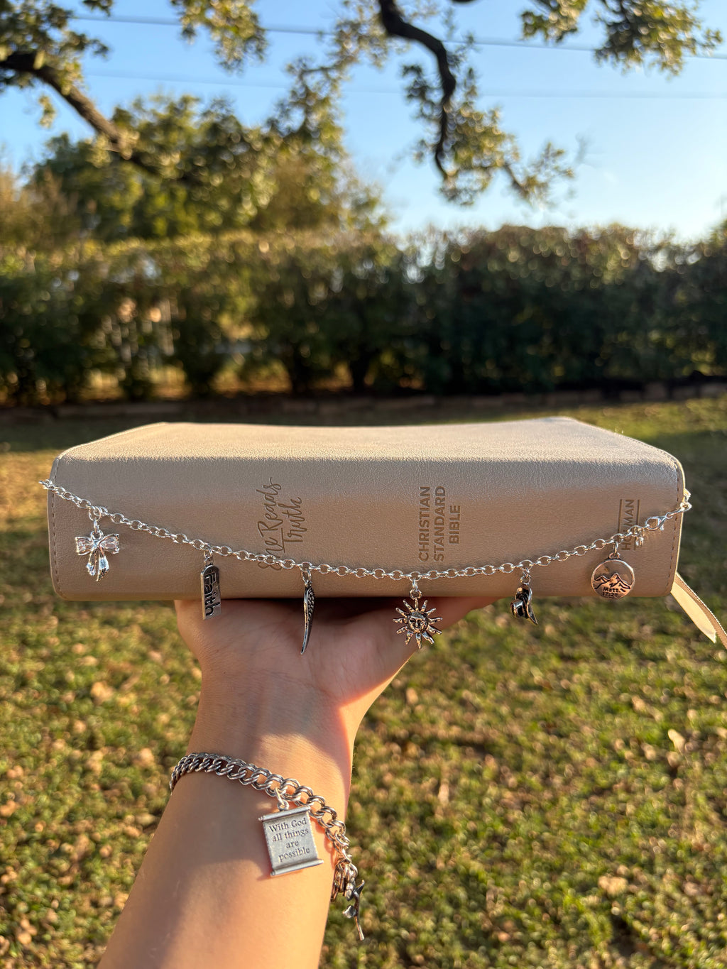 Dawn of grace chain.