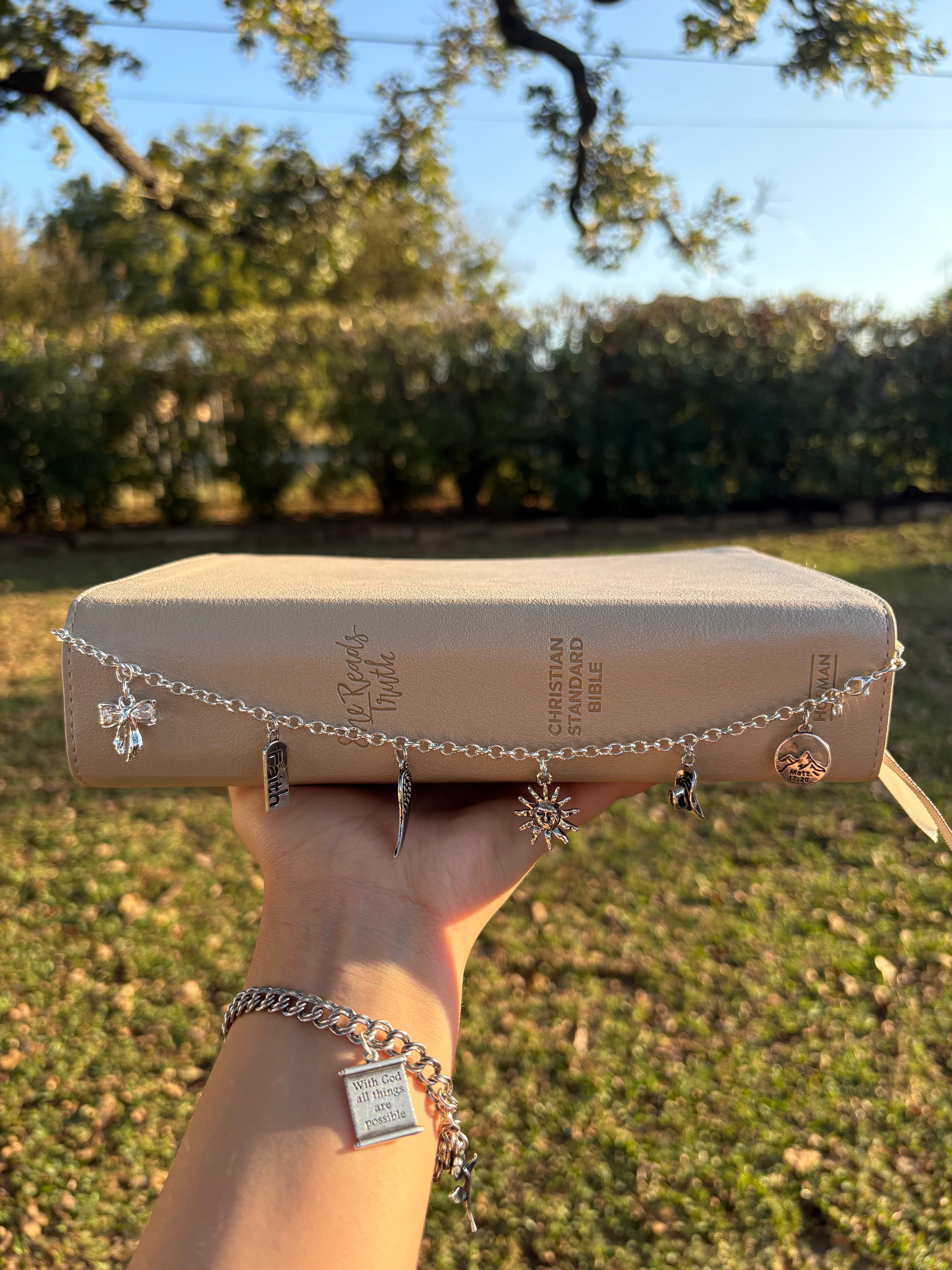 Dawn of grace chain.